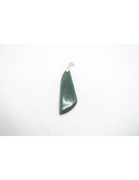 Nefriet Jade Hanger