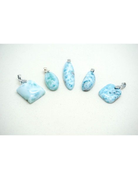 Larimar hanger