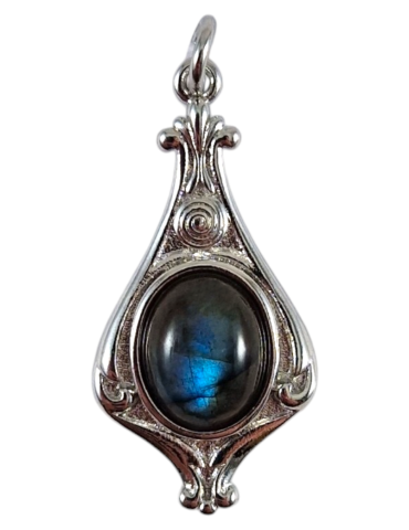Baroque labradorite pendant