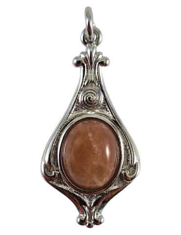 Baroque pendant with pink moonstone