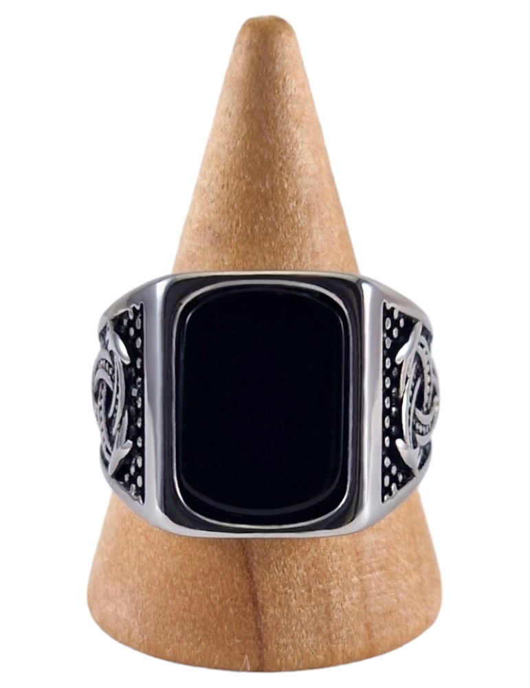 Steel signet ring with Obsidian 10