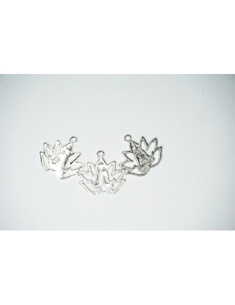 Fleur de lotus en métal