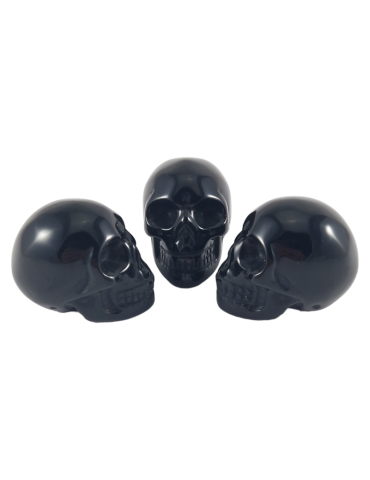 Obsidian carved skull