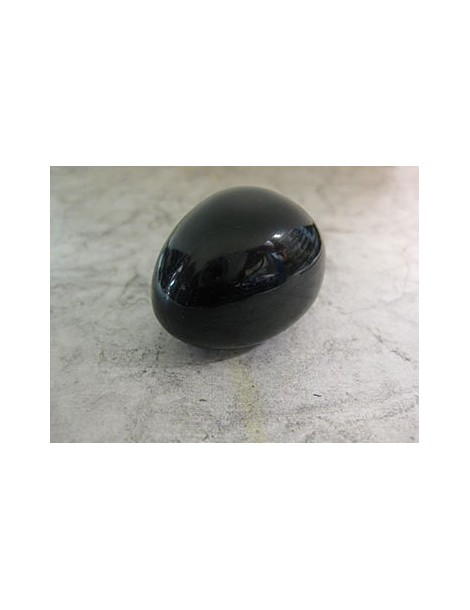 Pedra rolada obsidiana negra