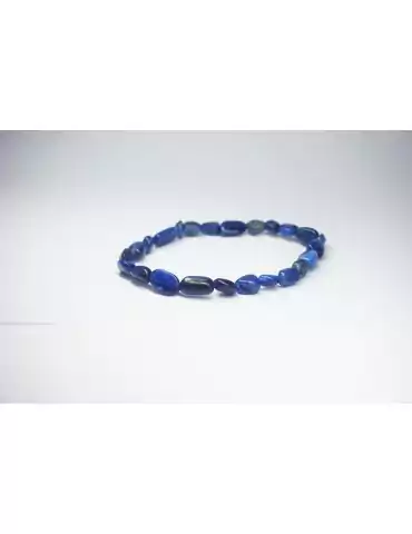 Small kyanite pebble bracelet