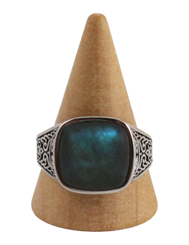 Men's silver ring with 11 labradorite