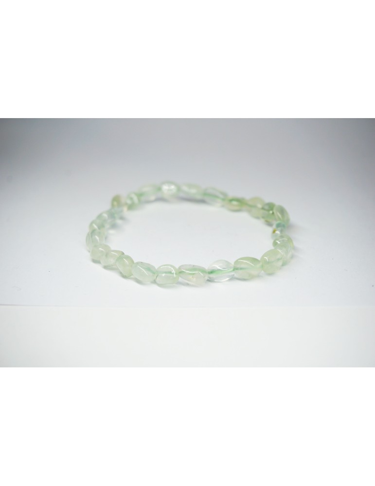 Bracciale con piccola pietra di prehnite