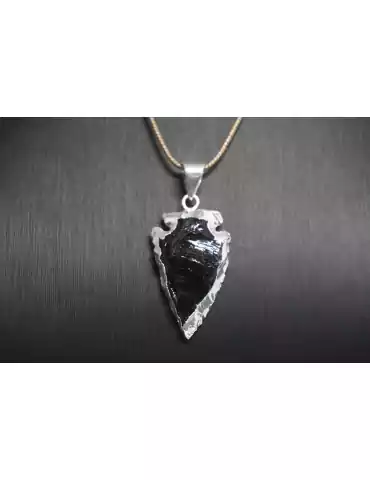 Pendentif pointe de flèche en obsidienne noire