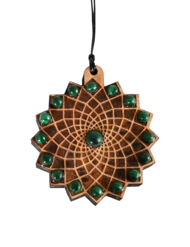 Pendentif en bois soleil de...