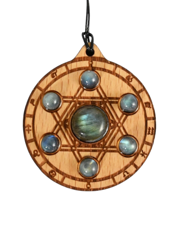 Zodiac wooden pendant with Solomon's seal in labradorite 4cm