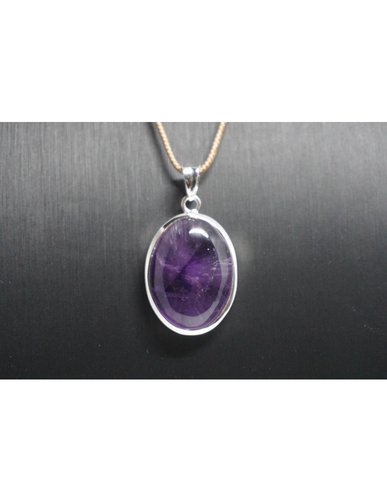 Amethyst-Anhänger in 925er Silber eingefasst