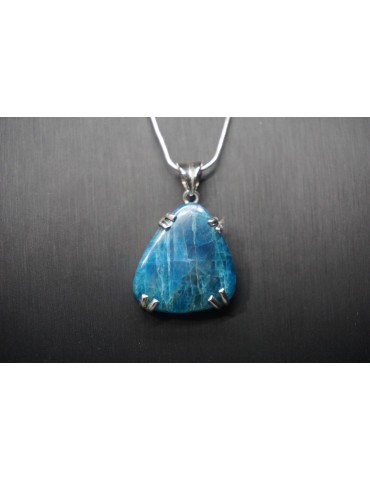 Blue Apatite pendant set in...