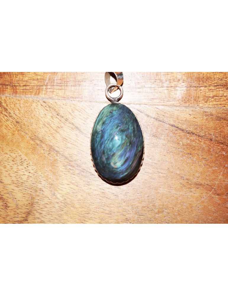 Pendentif obsidienne manta huichol serti torsadé argent 925