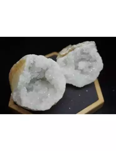 Géode de Quartz environ 8cm