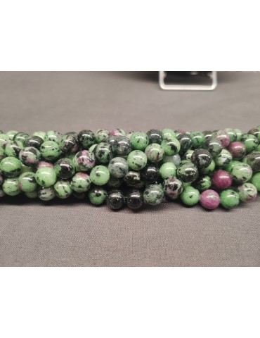 Rubis zoïsite beads A